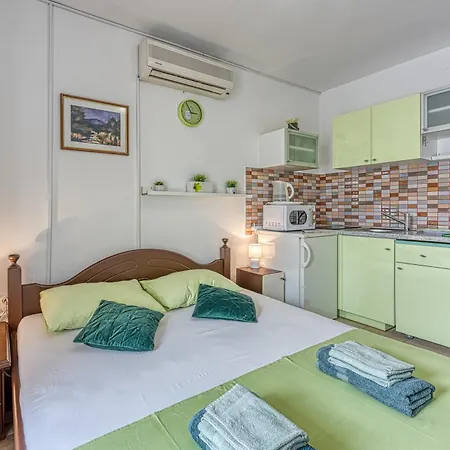 Apartment Ivanda