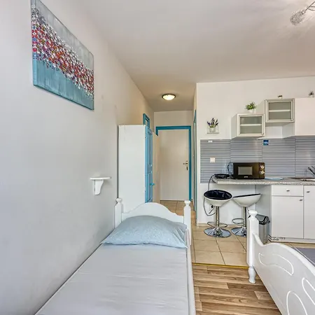 Apartment Ivanda