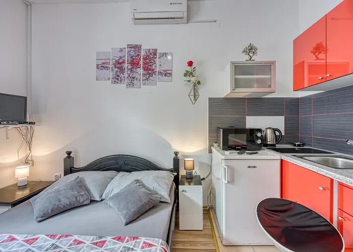 Ivanda Apartamento *