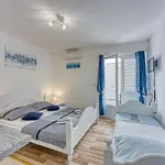 Ivanda Apartamento