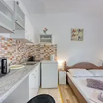 Ivanda Apartamento